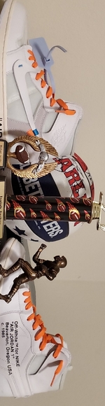 Authentic Jordan 1 off-whites - Picture 1 of 1